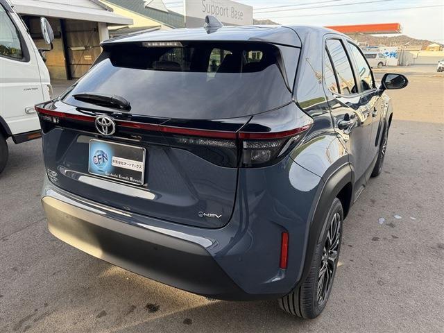 Toyota YARIS CROSS 2025