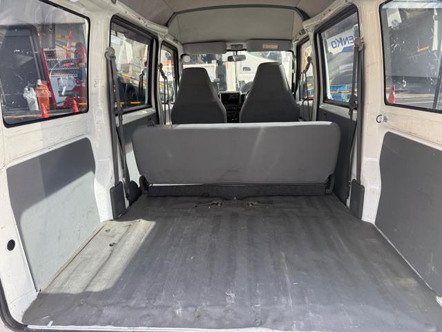 Nissan CLIPPER VAN 2011