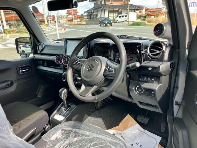 Suzuki JIMNY 2025