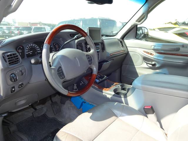 Lincoln LINCOLN NAVIGATOR 2001