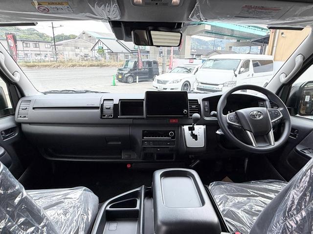 Toyota HIACE WAGON 2026