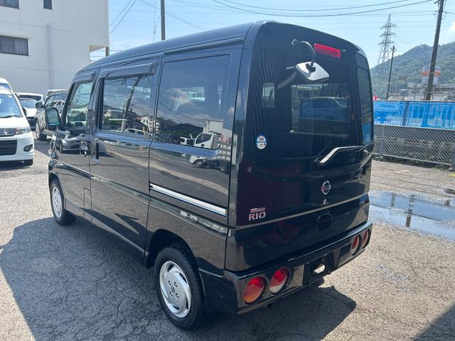 Nissan CLIPPER RIO 2010