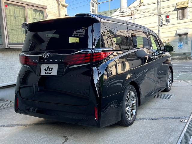 Toyota ALPHARD 2024