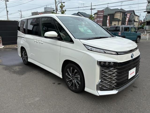 Toyota VOXY 2025