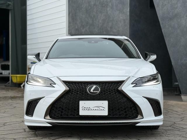 Lexus ES 2024
