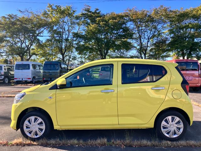 Daihatsu MIRA E:S 2022