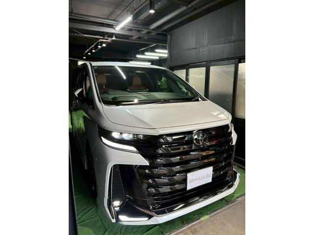 Toyota VELLFIRE HYBRID 2024