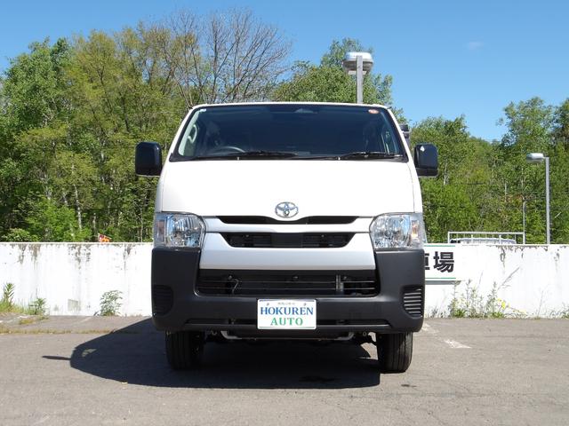 Toyota HIACE VAN 2026