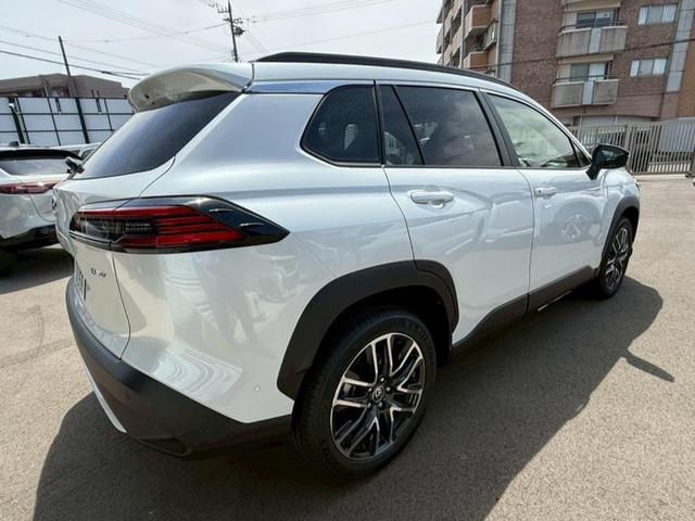 Toyota COROLLA CROSS 2026