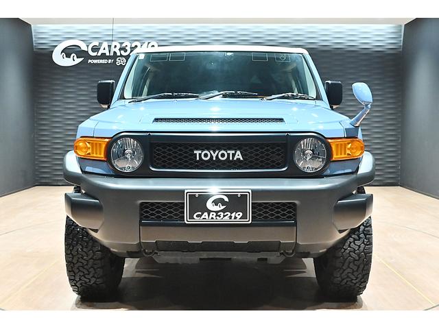 Toyota FJ CRUISER 2014