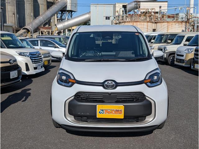 Toyota SIENTA 2025