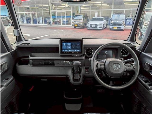 Honda N-BOX CUSTOM 2025