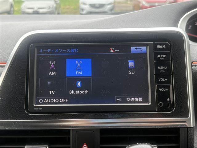 Toyota SIENTA 2016