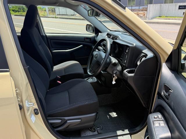 Toyota PROBOX 2018