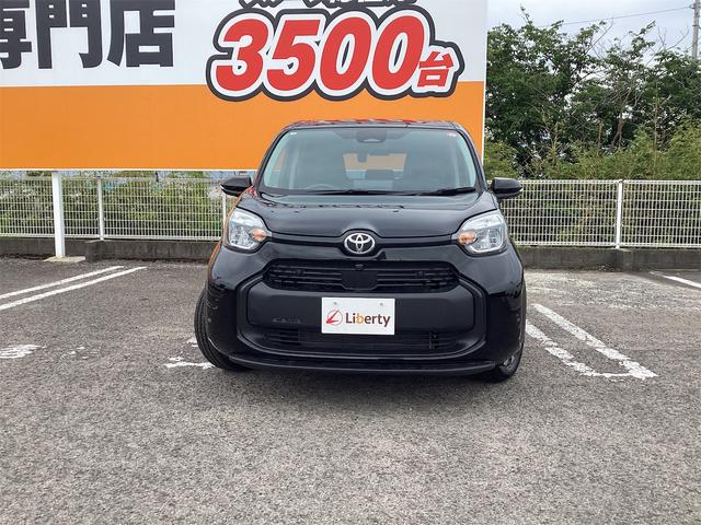 Toyota SIENTA 2025