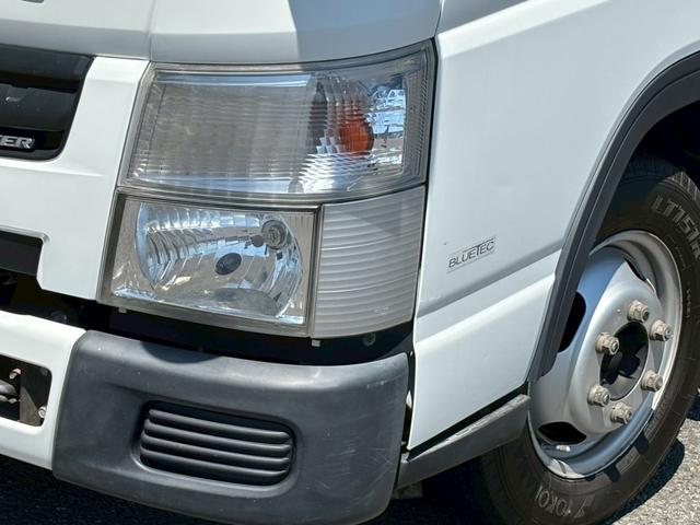 Mitsubishi Fuso CANTER 2013