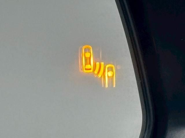 Toyota HARRIER HYBRID 2021