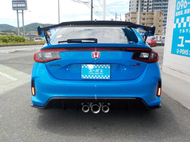 Honda CIVIC 2024