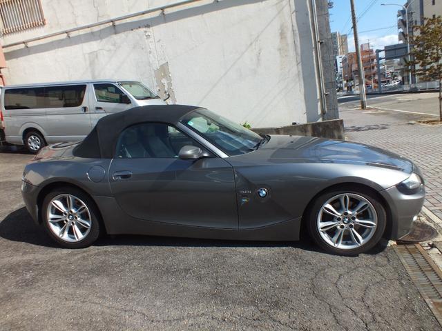 BMW Z4 2004