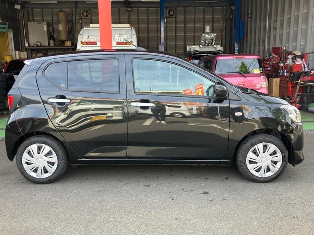 Daihatsu MIRA E:S 2025