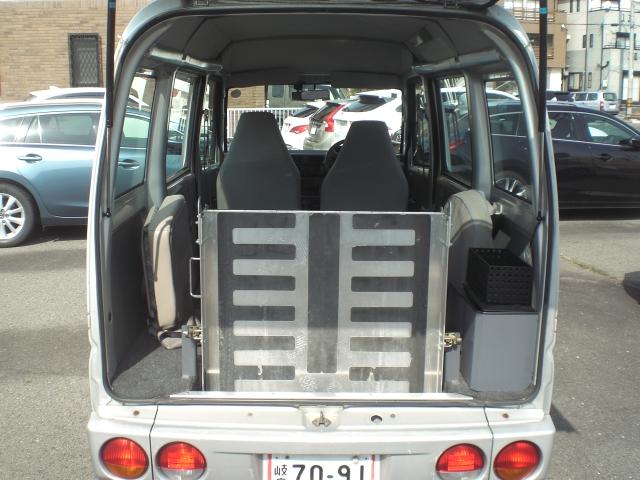 Nissan CLIPPER VAN 2004
