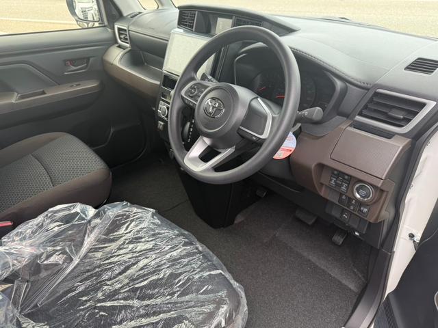 Toyota ROOMY 2025