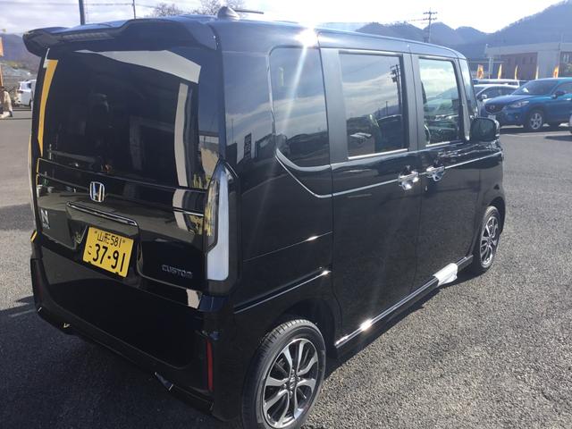 Honda N-BOX CUSTOM 2024