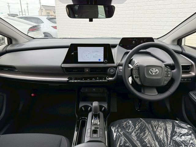 Toyota PRIUS 2026