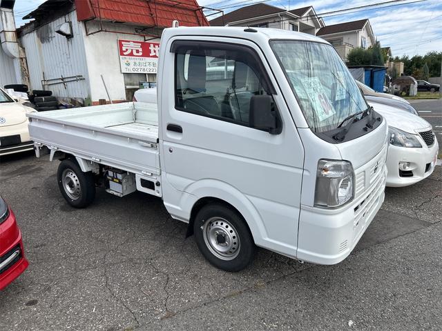 Nissan NT100CLIPPER TRUCK 2016