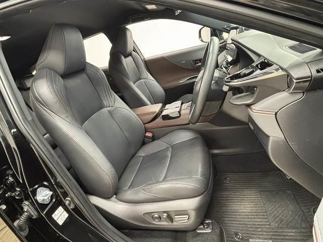 Toyota HARRIER HYBRID 2021