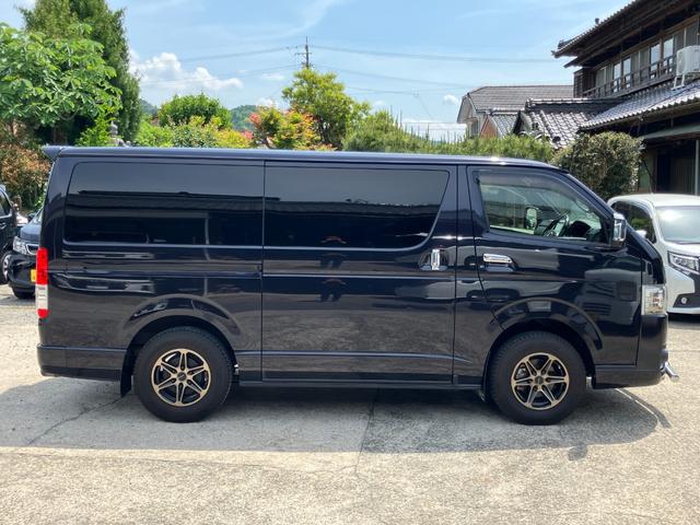 Toyota HIACE VAN 2021