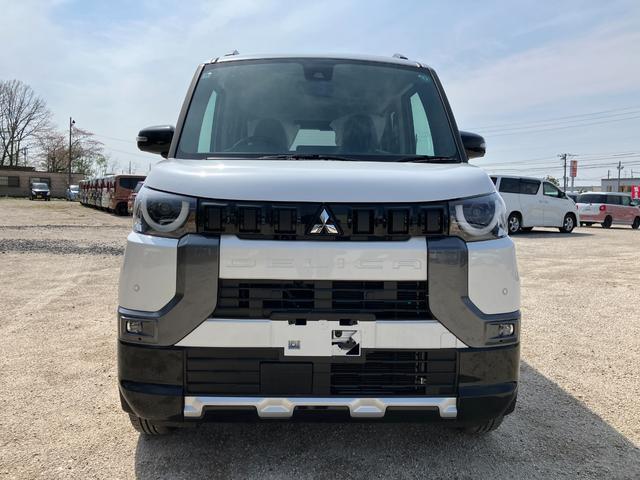 Mitsubishi DELICA MINI 2024