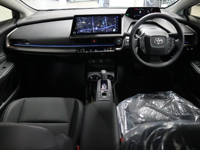 Toyota PRIUS 2025