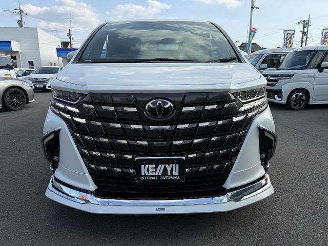 Toyota ALPHARD HYBRID 2024
