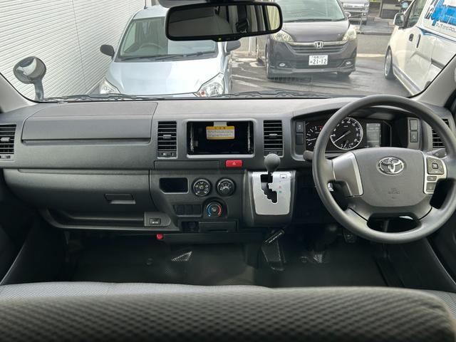 Toyota HIACE VAN 2025