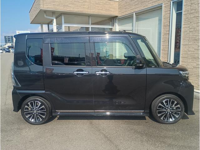 Daihatsu TANTO 2025