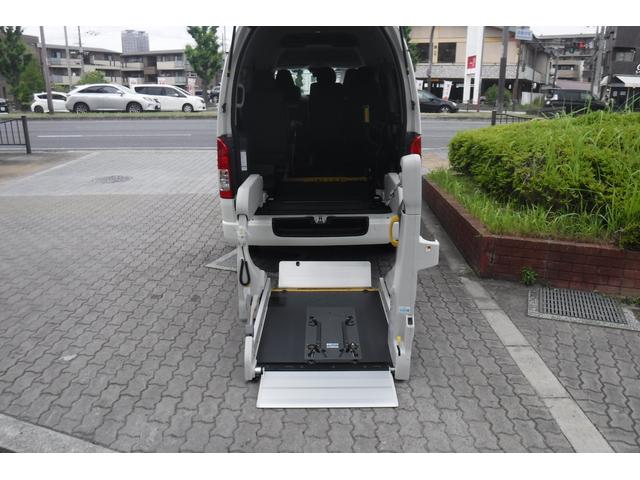 Toyota HIACE VAN 2025