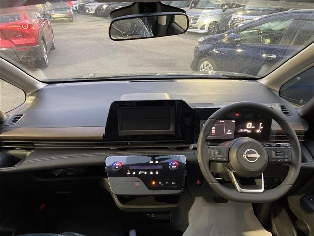 Nissan SERENA 2025