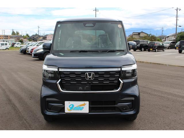 Honda N-BOX CUSTOM 2025