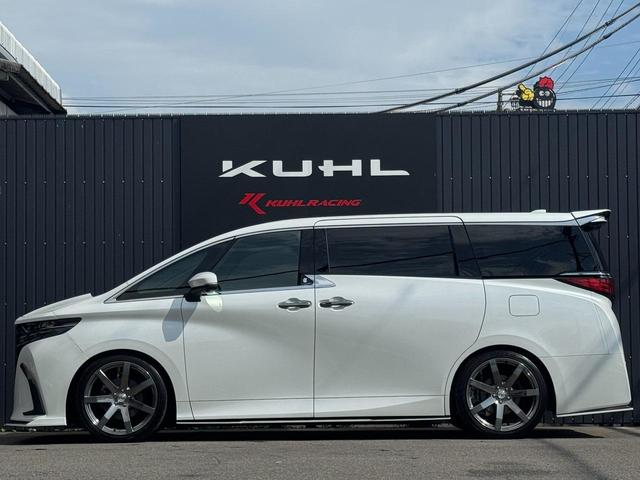 Toyota ALPHARD 2025