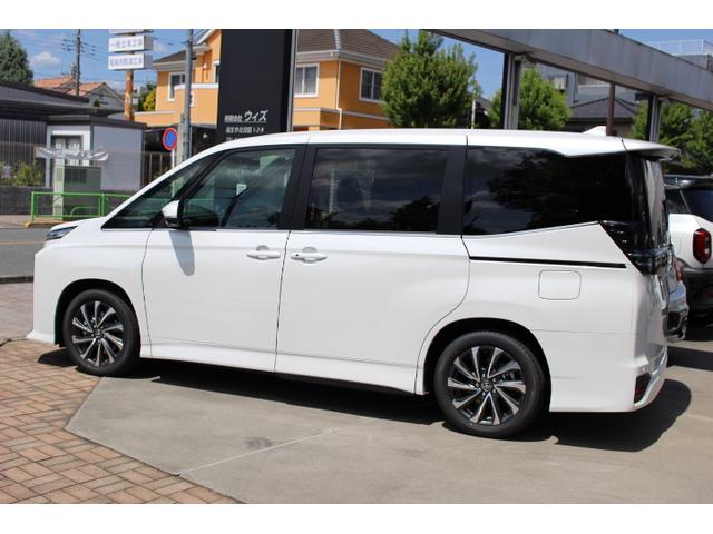 Toyota VOXY 2026