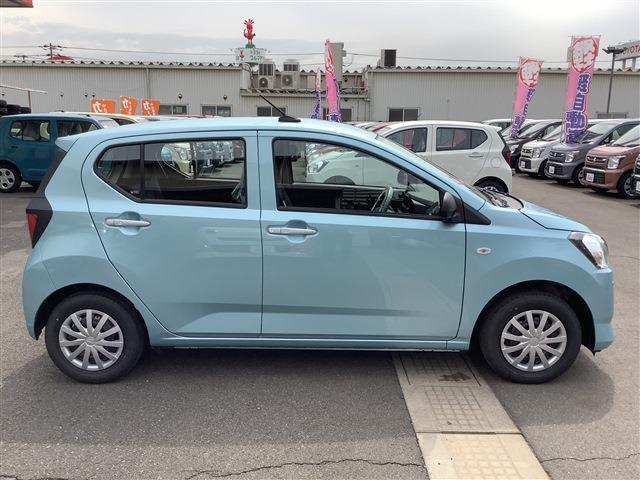 Daihatsu MIRA E:S 2024