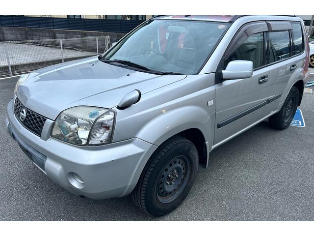 Nissan X-TRAIL 2004