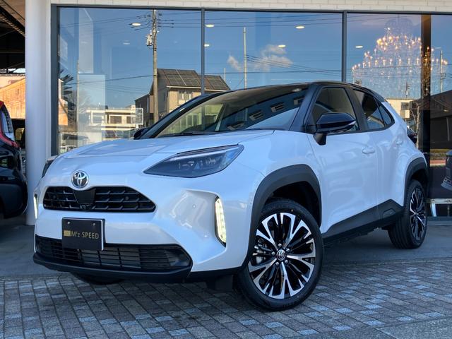 Toyota YARIS CROSS 2025