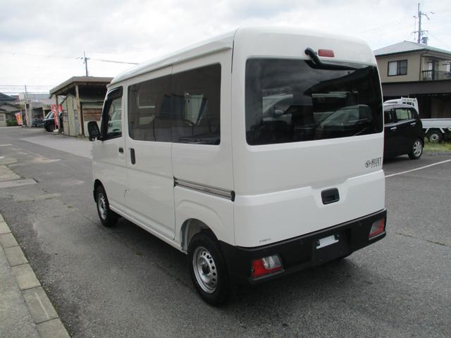 Daihatsu HIJET CARGO 2025