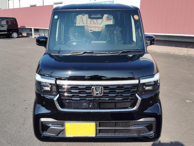 Honda N-BOX CUSTOM 2025