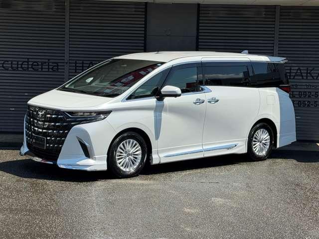 Toyota ALPHARD HYBRID 2026
