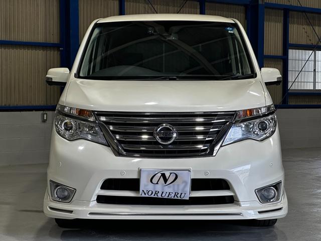 Nissan SERENA 2015