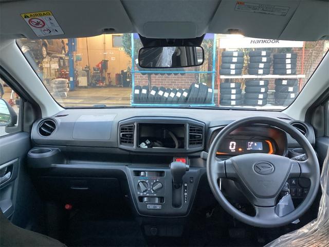 Daihatsu MIRA E:S 2025