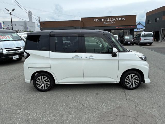 Toyota ROOMY 2021